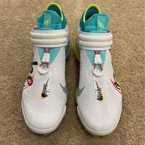 Nike Force Zoom TROUT 7 Metal Baseball Cleats WHITE AURORA GREEN Men’s sz. 8.5